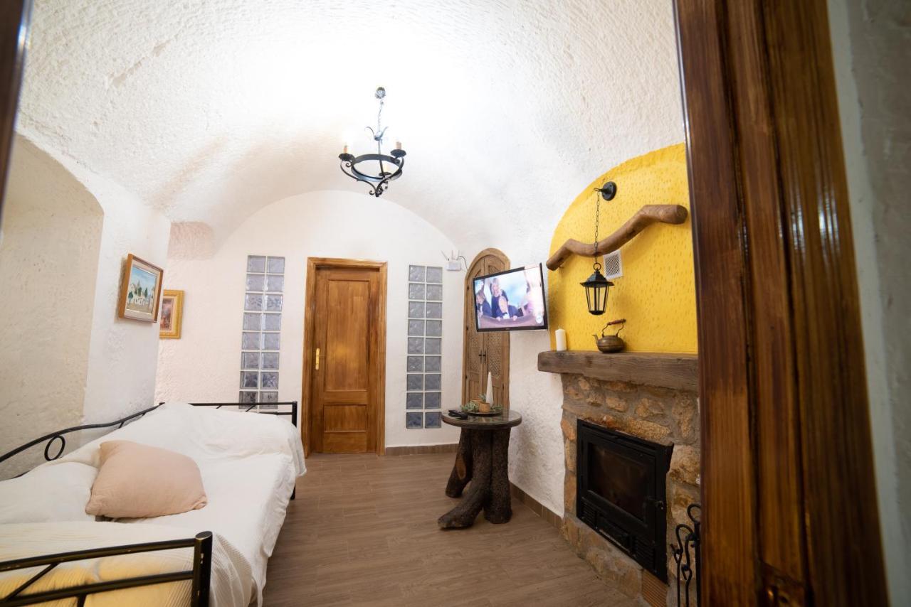 Cuevas Cortijo Gachas Villa Гуадикс Екстериор снимка
